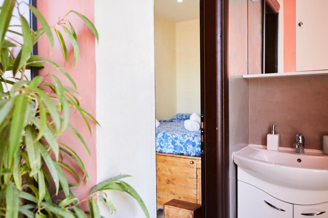 Mosaics With Acropolis View Apartment